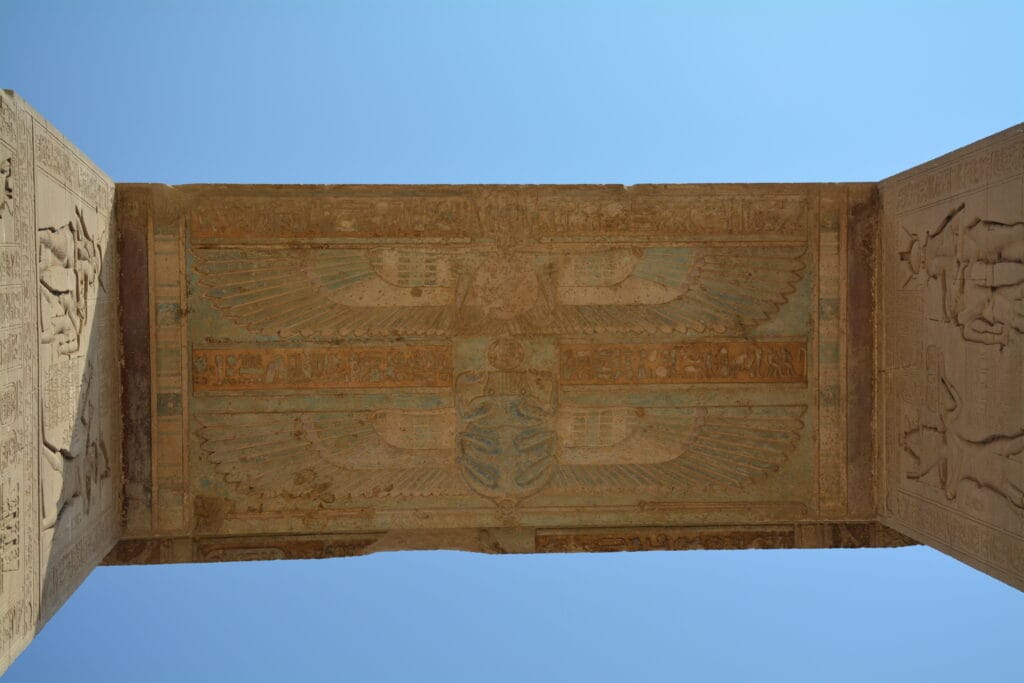 Place that reveales great mysteries